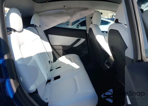 2022 Tesla Model Y Long Range Dual Motor All-Wheel Drive из США, поврежденный, VIN 7SAYGDEE0NF361380